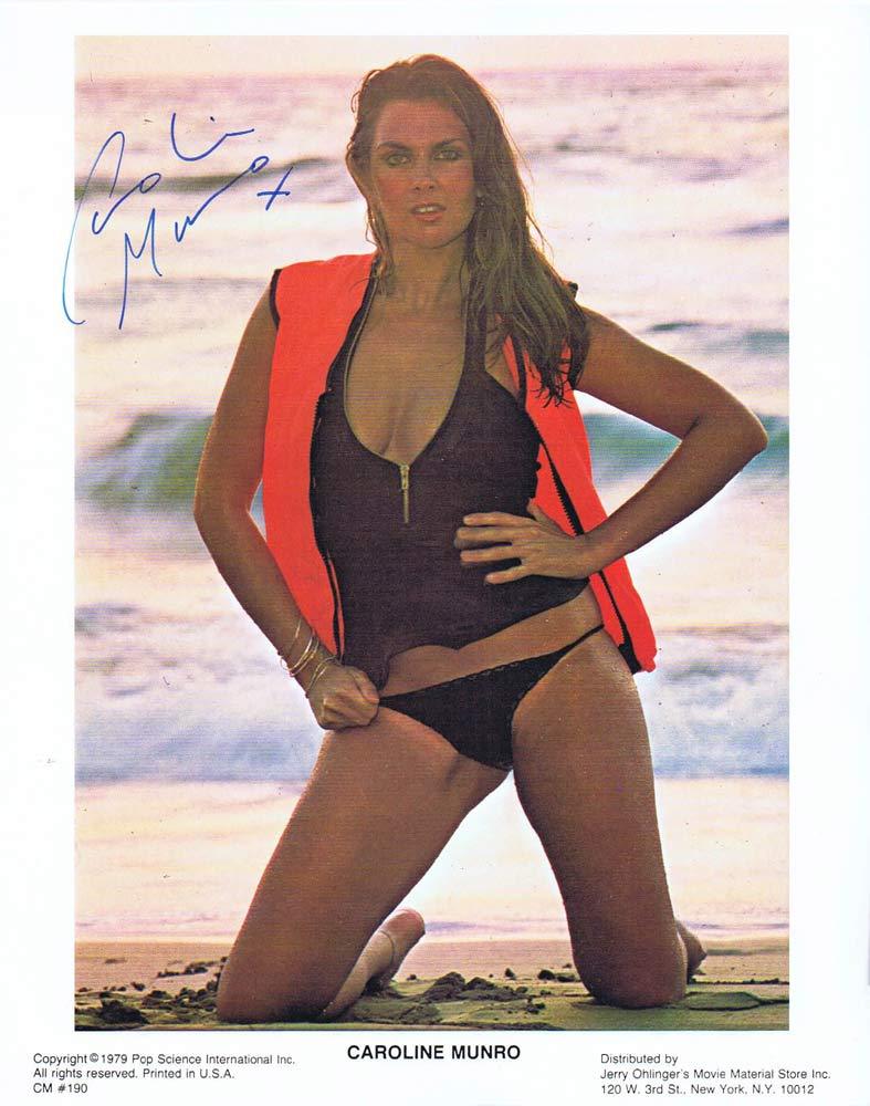 CAROLINE MUNRO Autograph 8 x 10 Photo Bikini