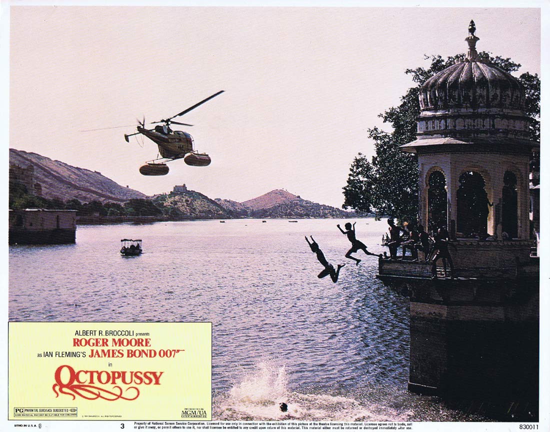 OCTOPUSSY Original US Lobby Card 3 Roger Moore James Bond 1983
